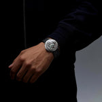 Vector — Reloj Skeleton Automático en Carbono Forjado